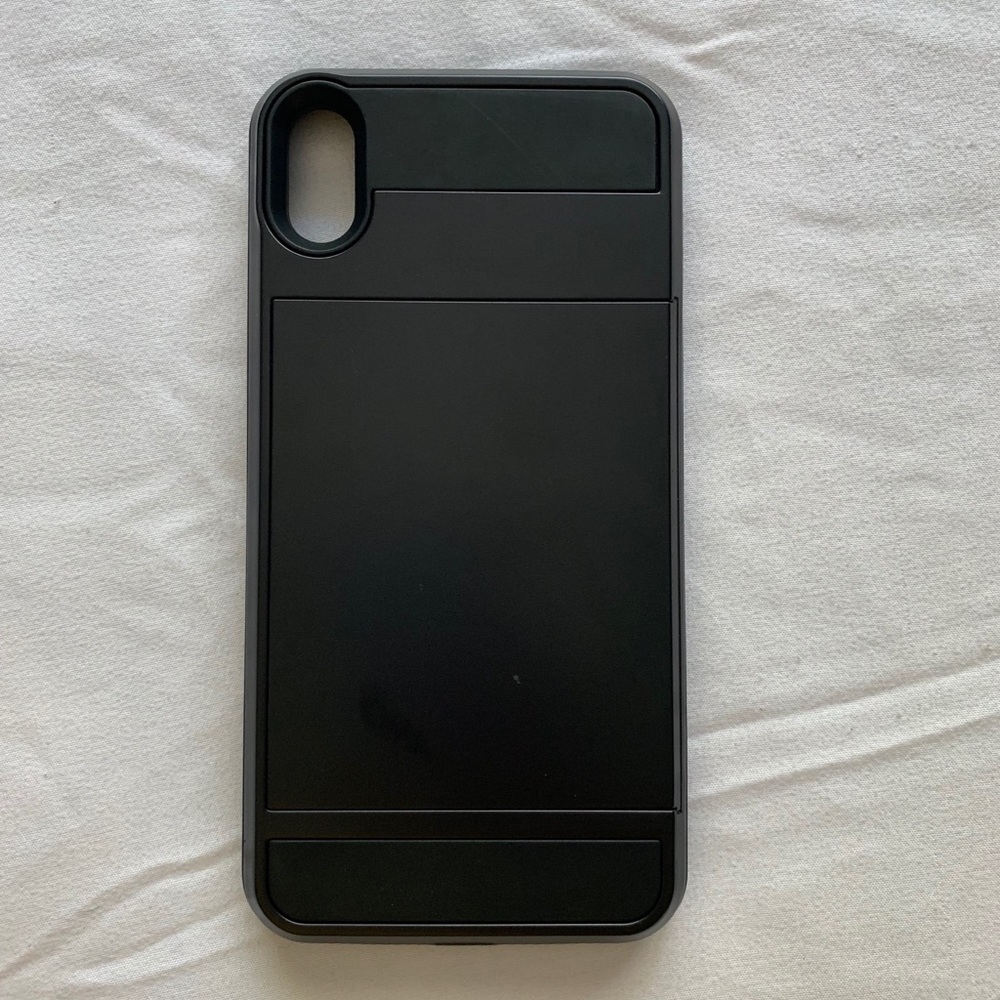 iPhone XS Max Case - Picture 4 of 6